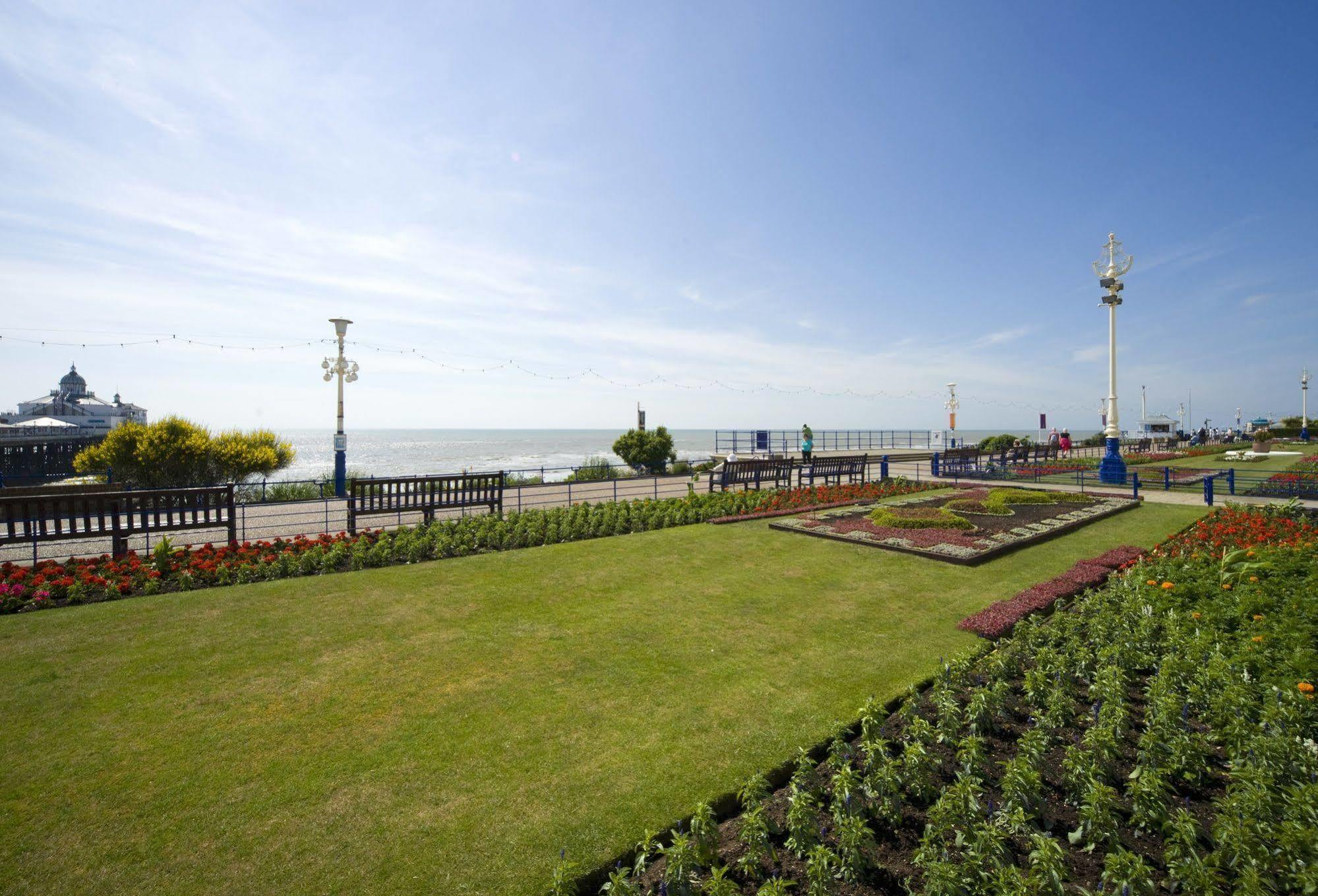 The Burlington 3* Tournoi d'Eastbourne